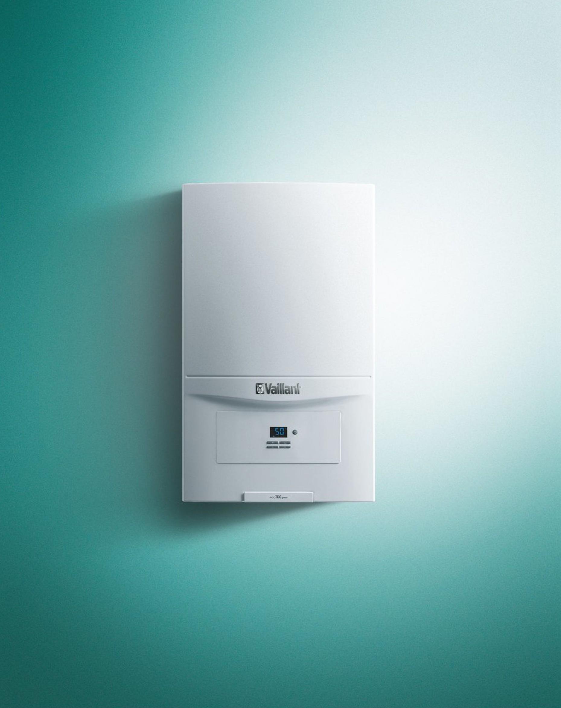 Caldaia Vaillant ecoTEC pure VMW 246/7-2 a Condensazione 24 kW + Kit Scarico Fumi Coassiale